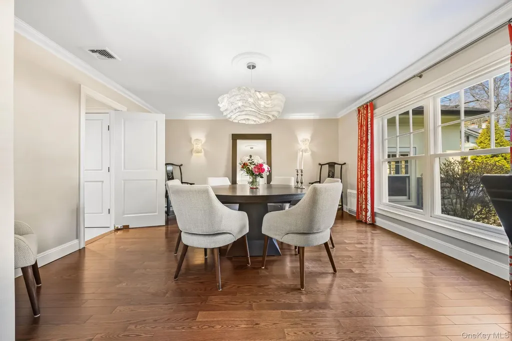 12 Woodland Avenue Bronxville NY 10708