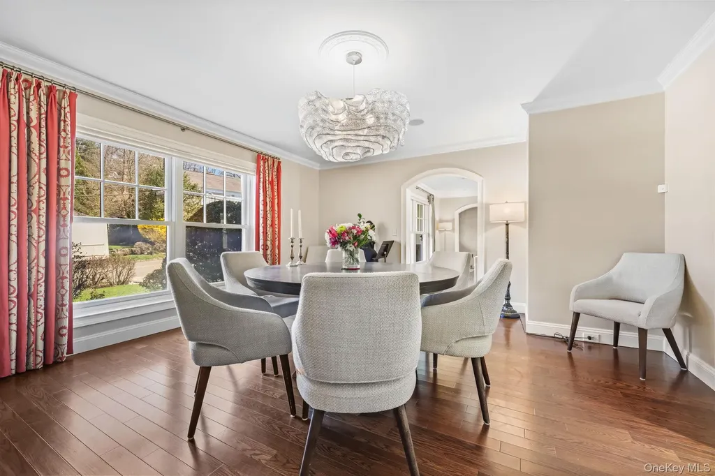 12 Woodland Avenue Bronxville NY 10708