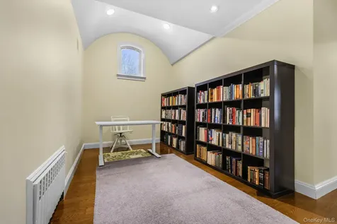 12 Woodland Avenue Bronxville NY 10708