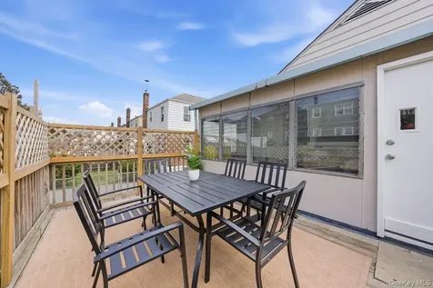 75 Woodlawn Avenue Yonkers NY 10704
