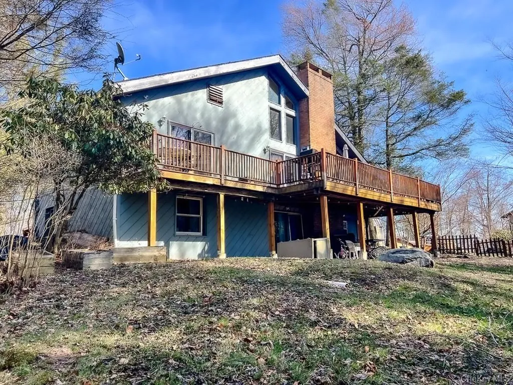 19 Morris Drive Loch Sheldrake NY 12759