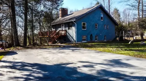 19 Morris Drive Loch Sheldrake NY 12759