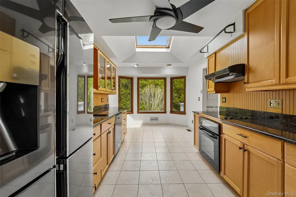 16 Jill Drive West Nyack NY 10994