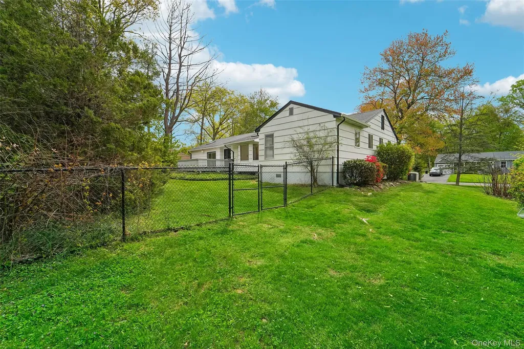 16 Jill Drive West Nyack NY 10994