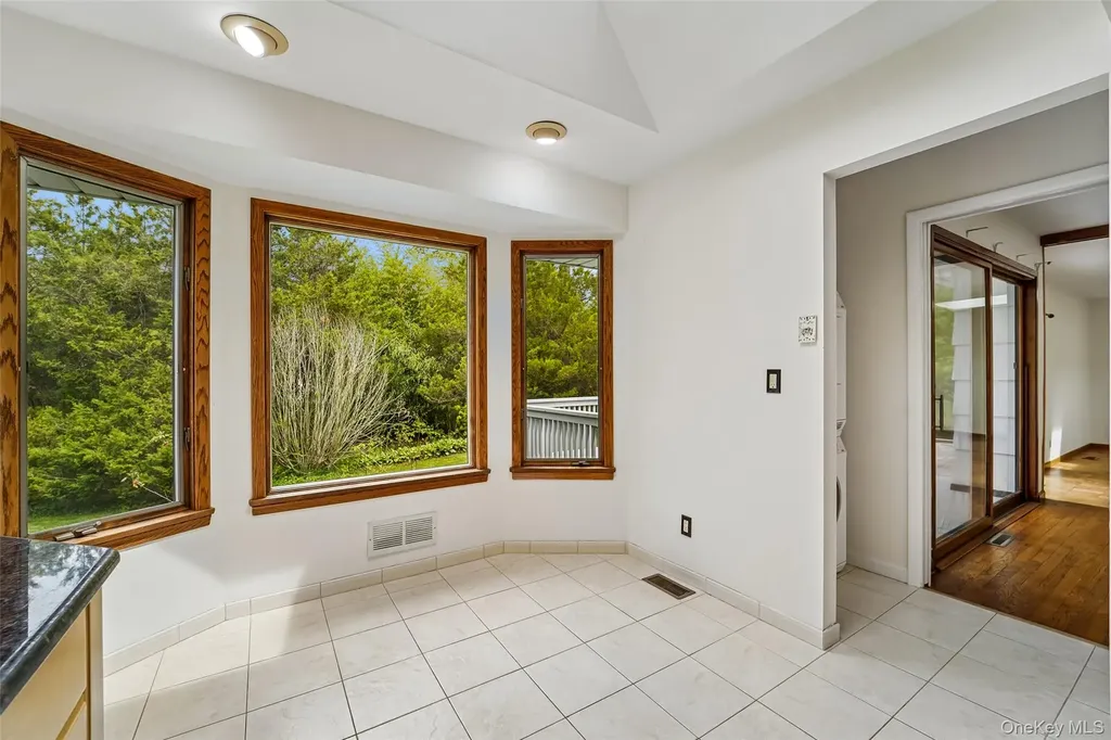 16 Jill Drive West Nyack NY 10994