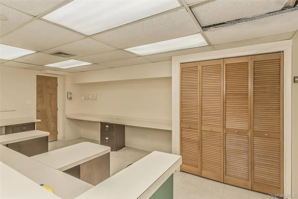 325 E Park Avenue Long Beach NY 11561