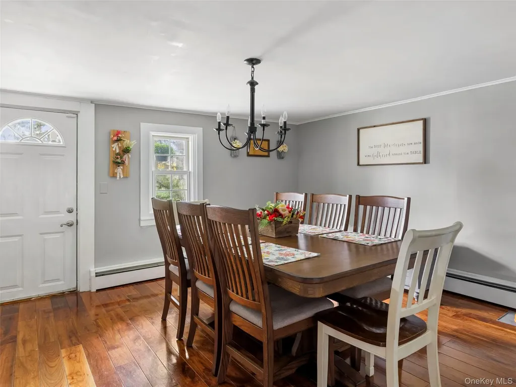 73 Sands Avenue Milton NY 12547
