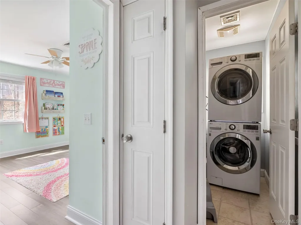 73 Sands Avenue Milton NY 12547