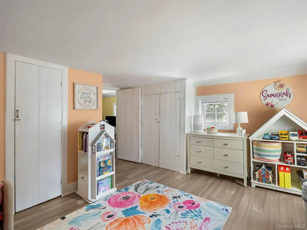 73 Sands Avenue Milton NY 12547