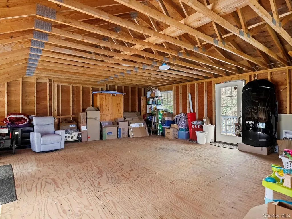 73 Sands Avenue Milton NY 12547