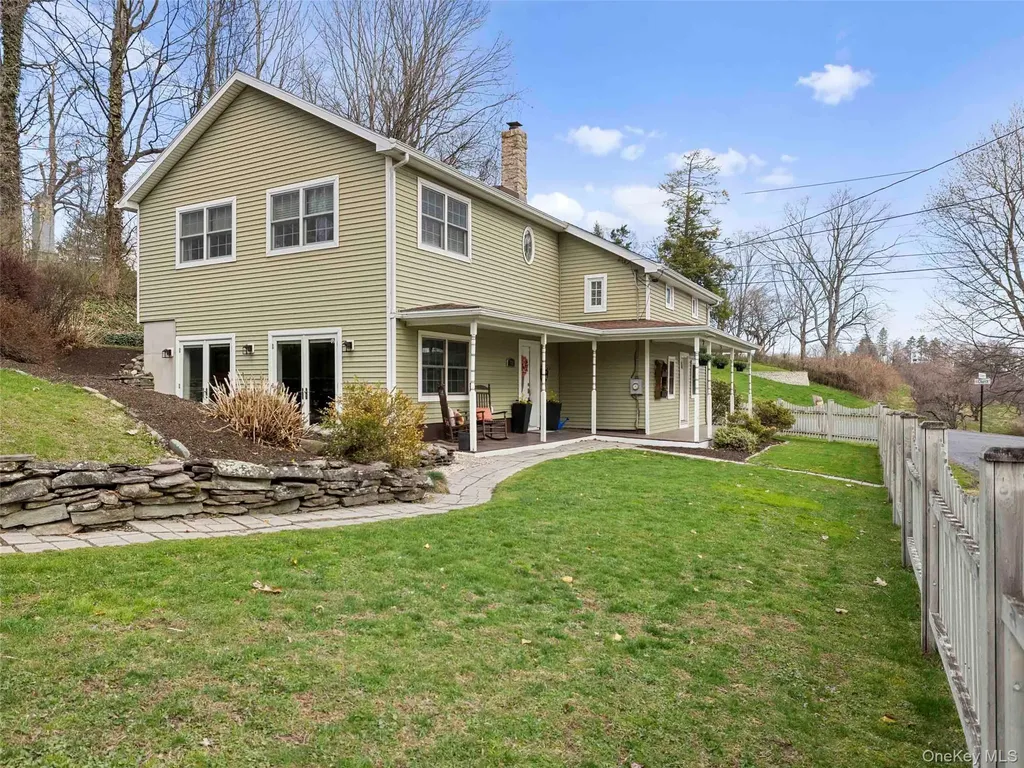 73 Sands Avenue Milton NY 12547