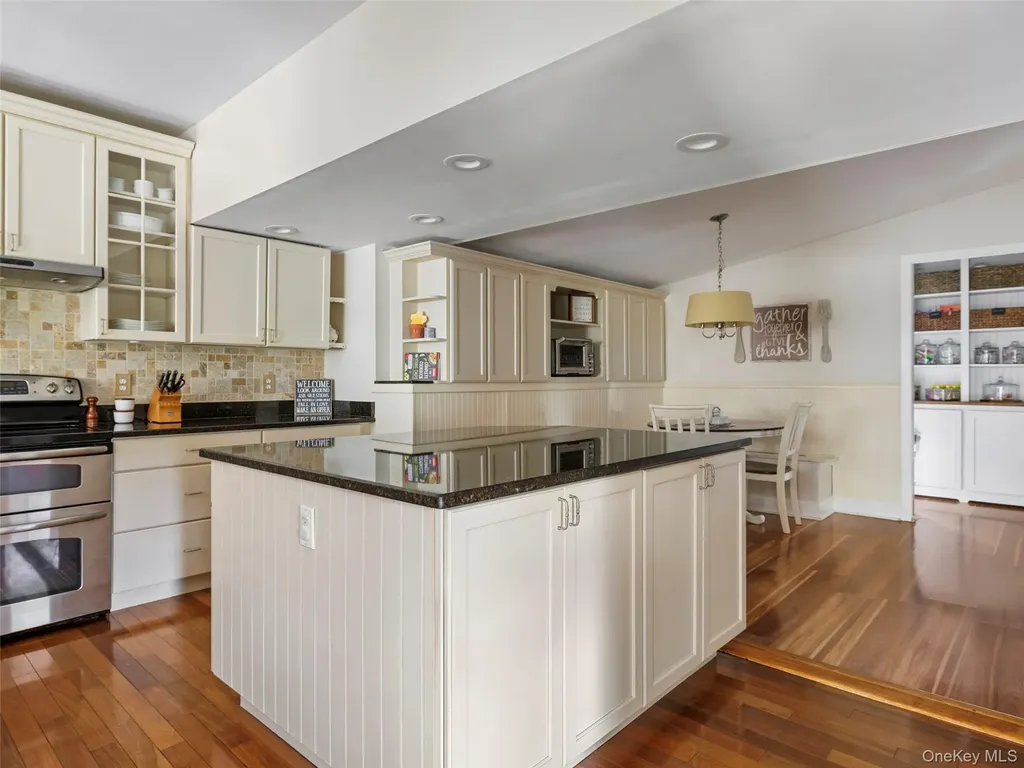 73 Sands Avenue Milton NY 12547