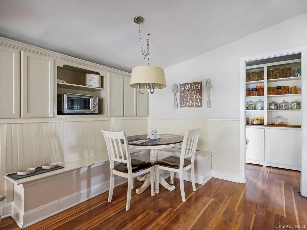 73 Sands Avenue Milton NY 12547