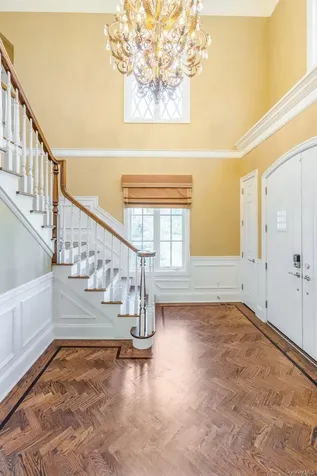 9 Earle Drive Muttontown NY 11791