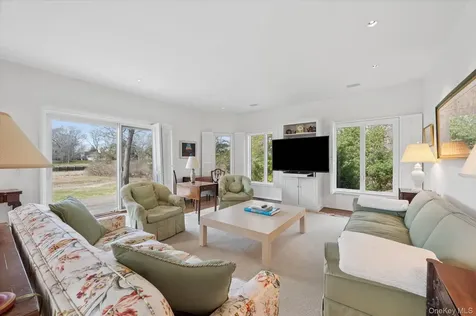 7 Penniman Point Road Quogue NY 11959