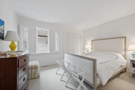 7 Penniman Point Road Quogue NY 11959