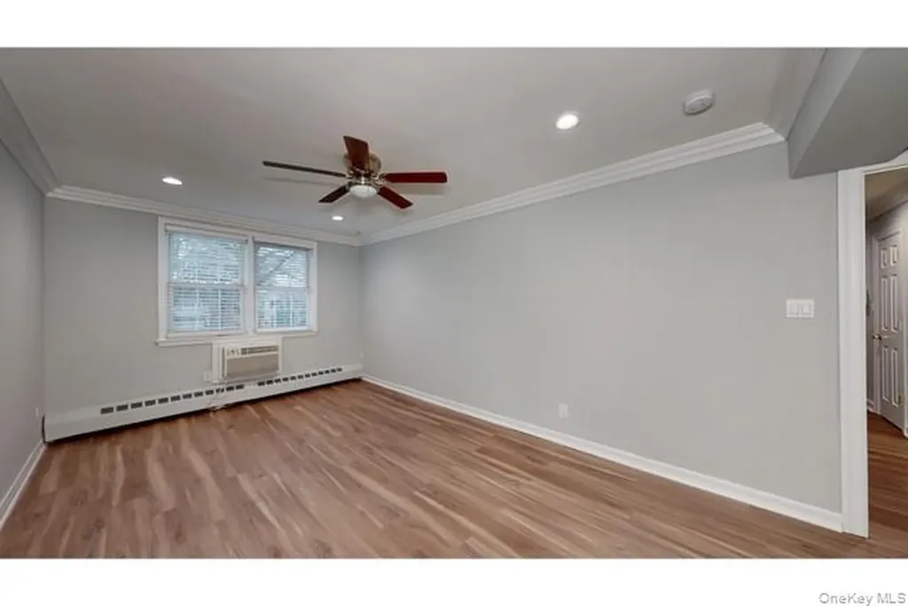 65 Prospect Avenue Hewlett NY 11557