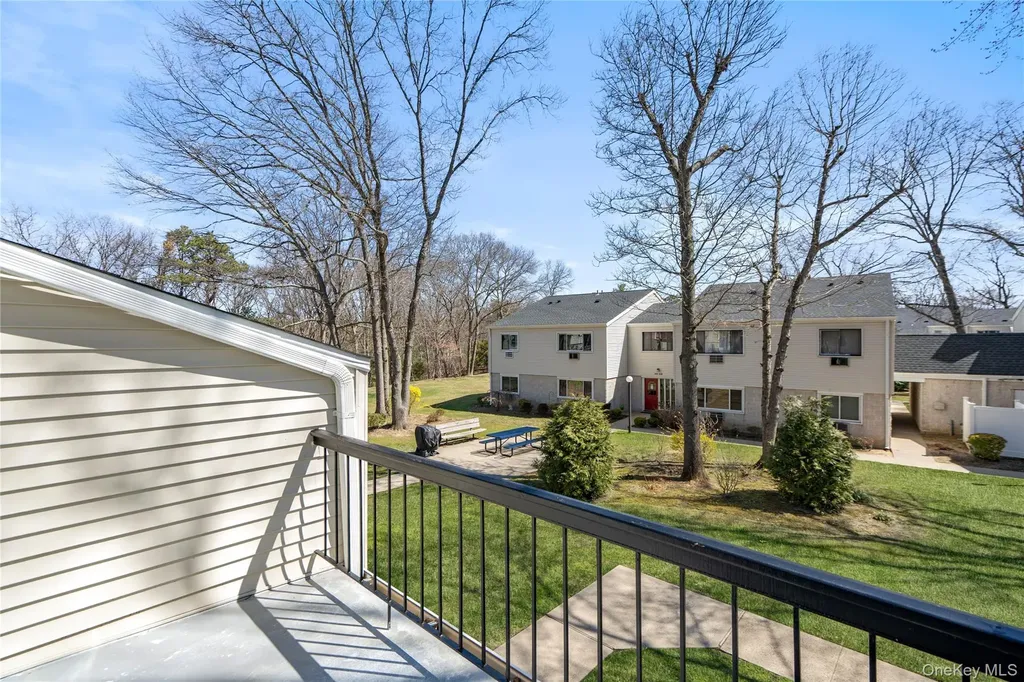 24 Richmond Boulevard Ronkonkoma NY 11779