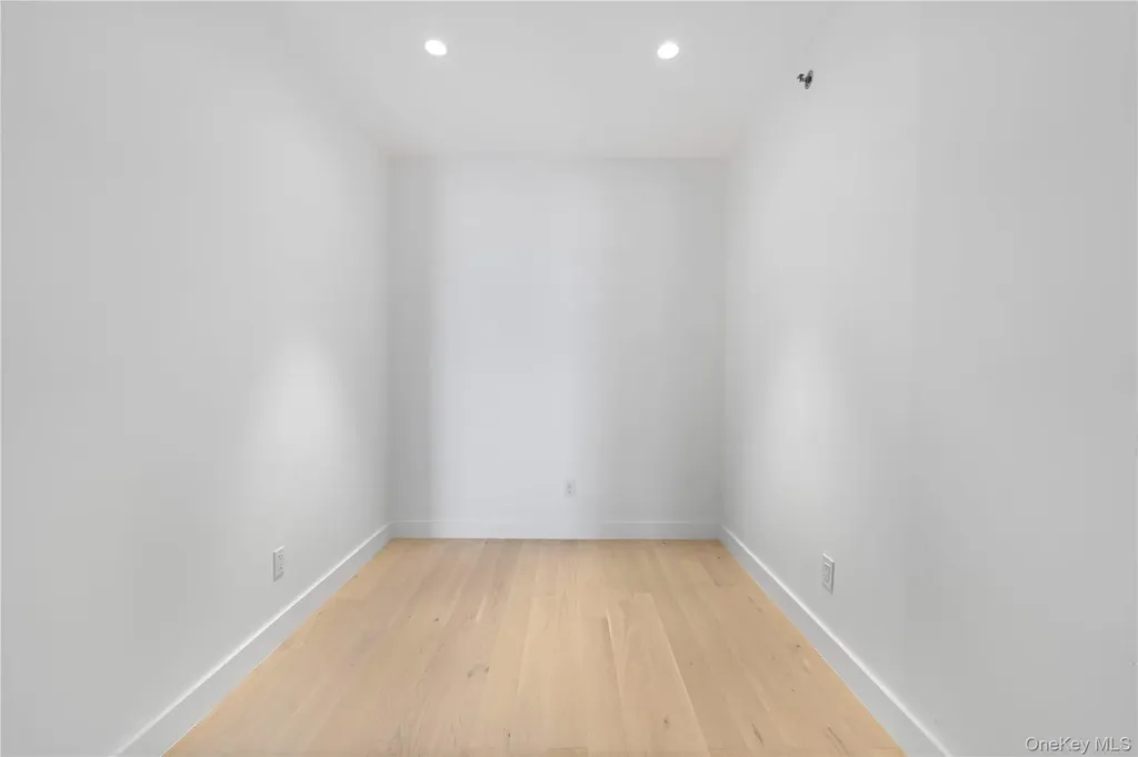 136-18 Maple Avenue Flushing NY 11355