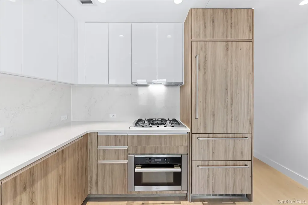 136-18 Maple Avenue Flushing NY 11355