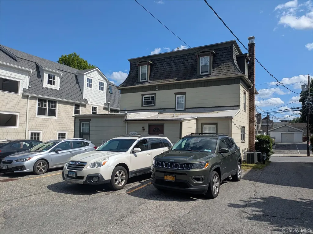 11-13 Edgemont Road Katonah NY 10536