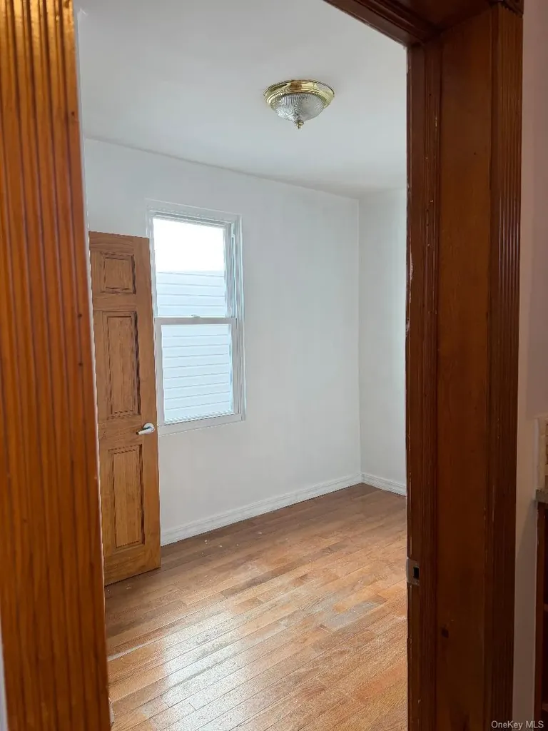 8913 Avenue M Brooklyn NY 11236