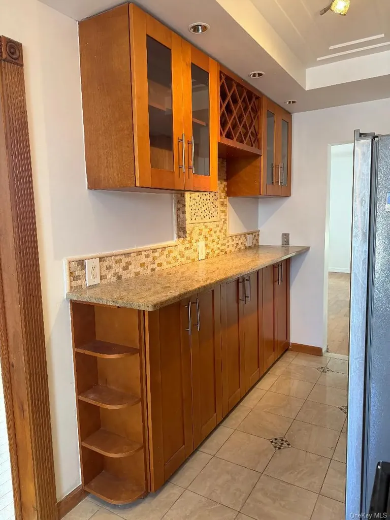 8913 Avenue M Brooklyn NY 11236