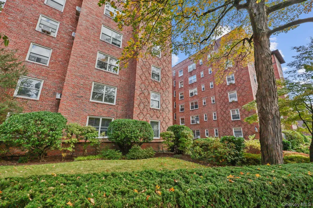 250 Bronxville Road Bronxville NY 10708