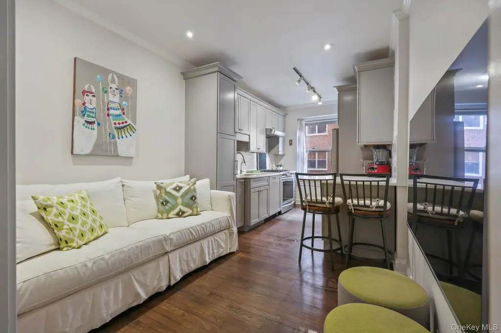 250 Bronxville Road Bronxville NY 10708