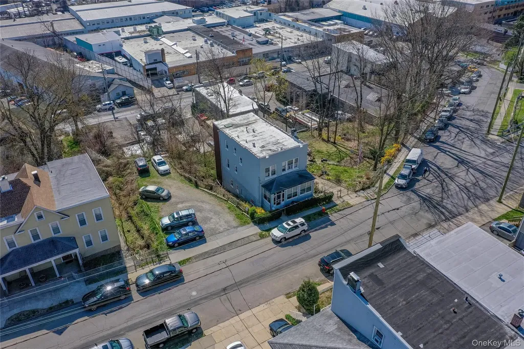 220 Woodland Avenue Yonkers NY 10703
