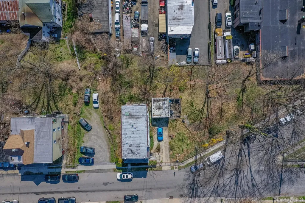 220 Woodland Avenue Yonkers NY 10703