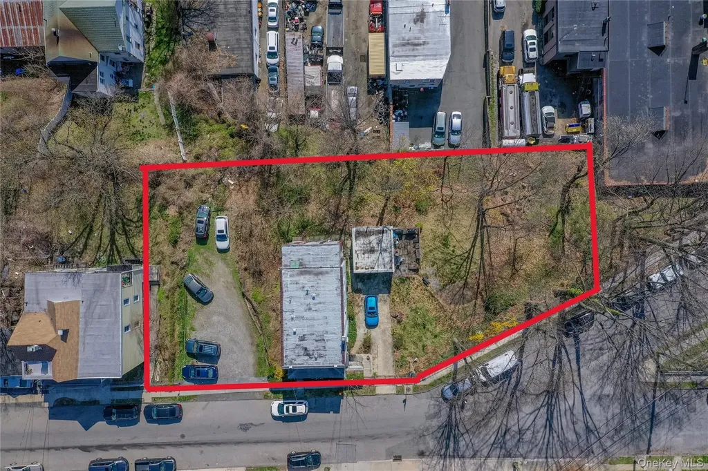 220 Woodland Avenue Yonkers NY 10703