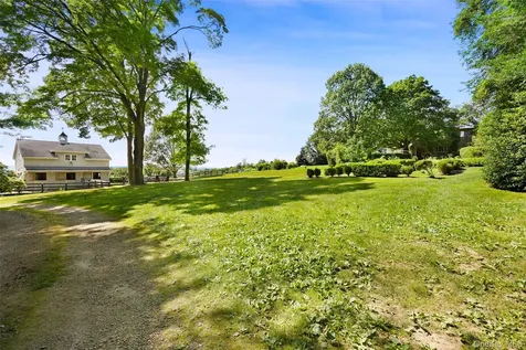 283-289 Starr Ridge Road Brewster NY 10509