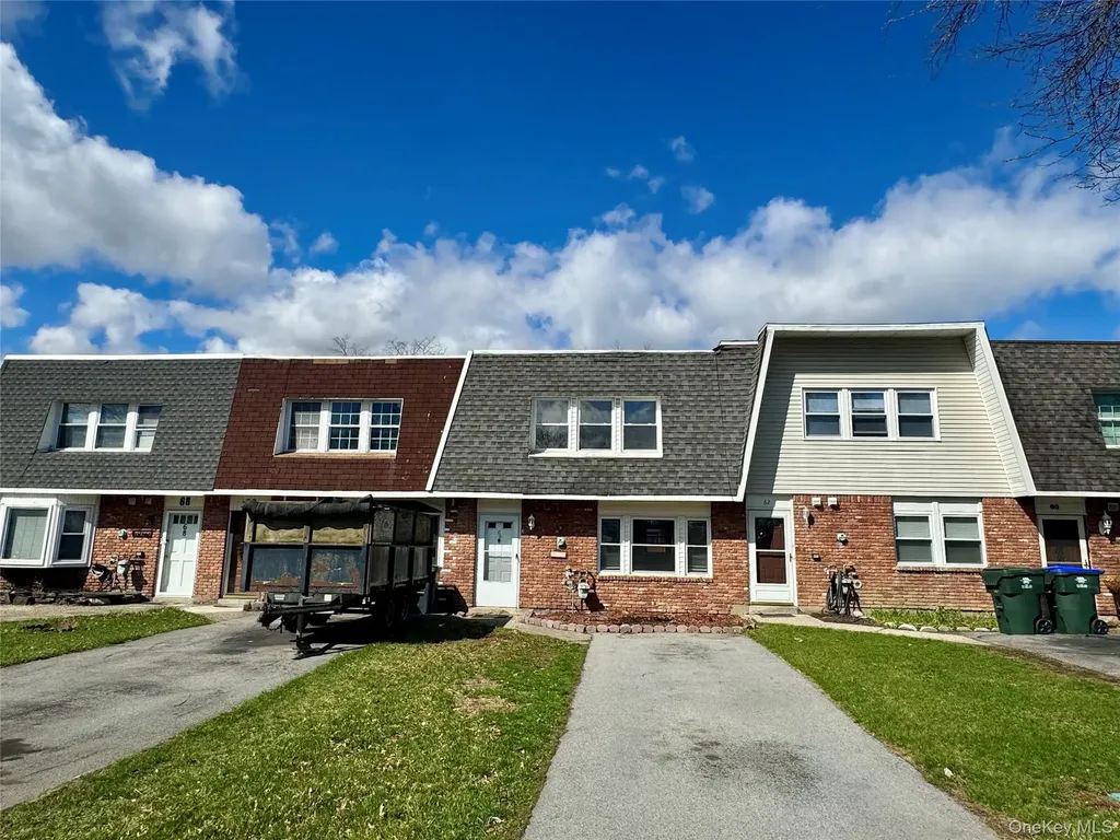 64 Patio Road Middletown NY 10941