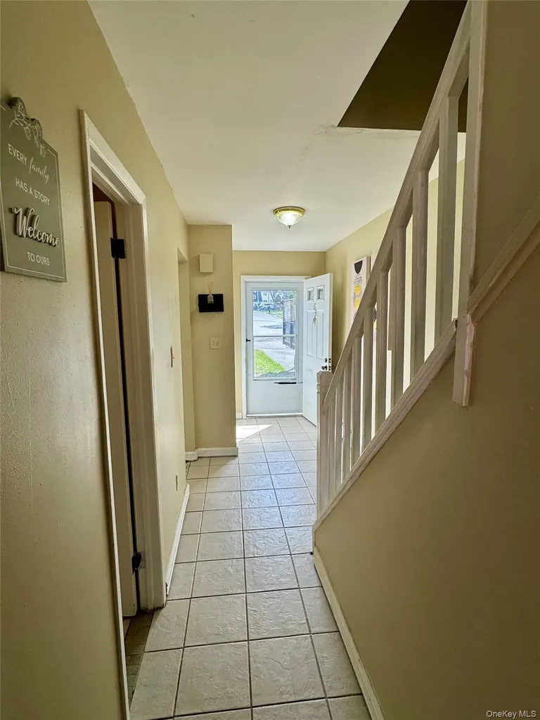 64 Patio Road Middletown NY 10941