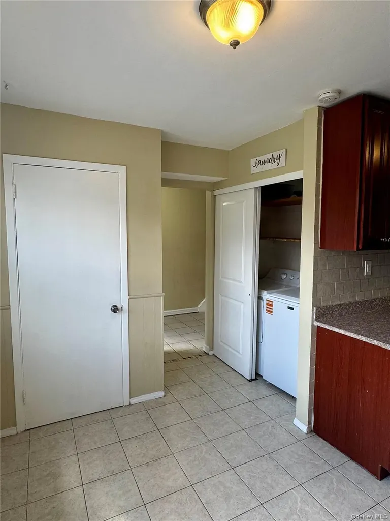 64 Patio Road Middletown NY 10941