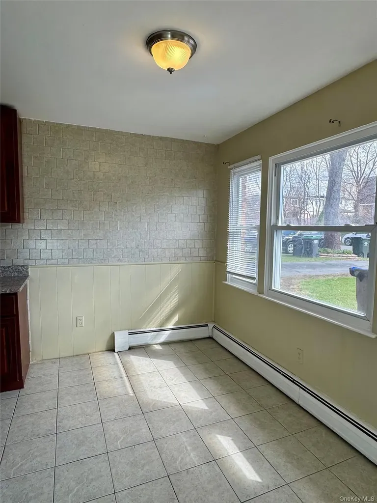 64 Patio Road Middletown NY 10941