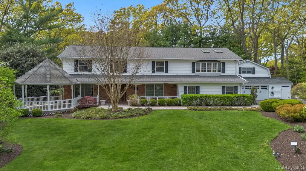 9 Concord Drive Northport NY 11768