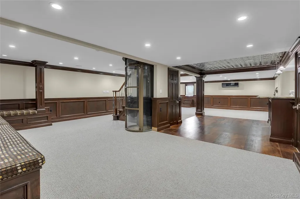 9 Concord Drive Northport NY 11768