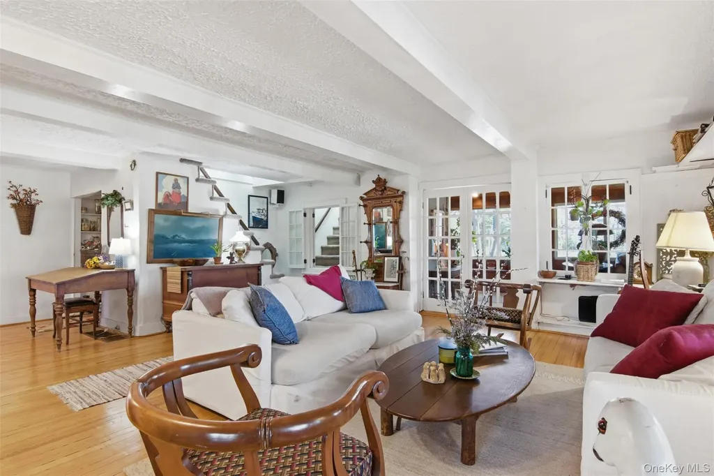 10 Tagliabue Road Shoreham NY 11786