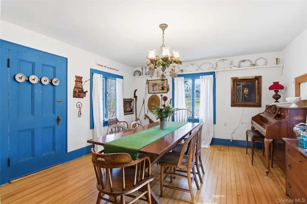 10 Tagliabue Road Shoreham NY 11786