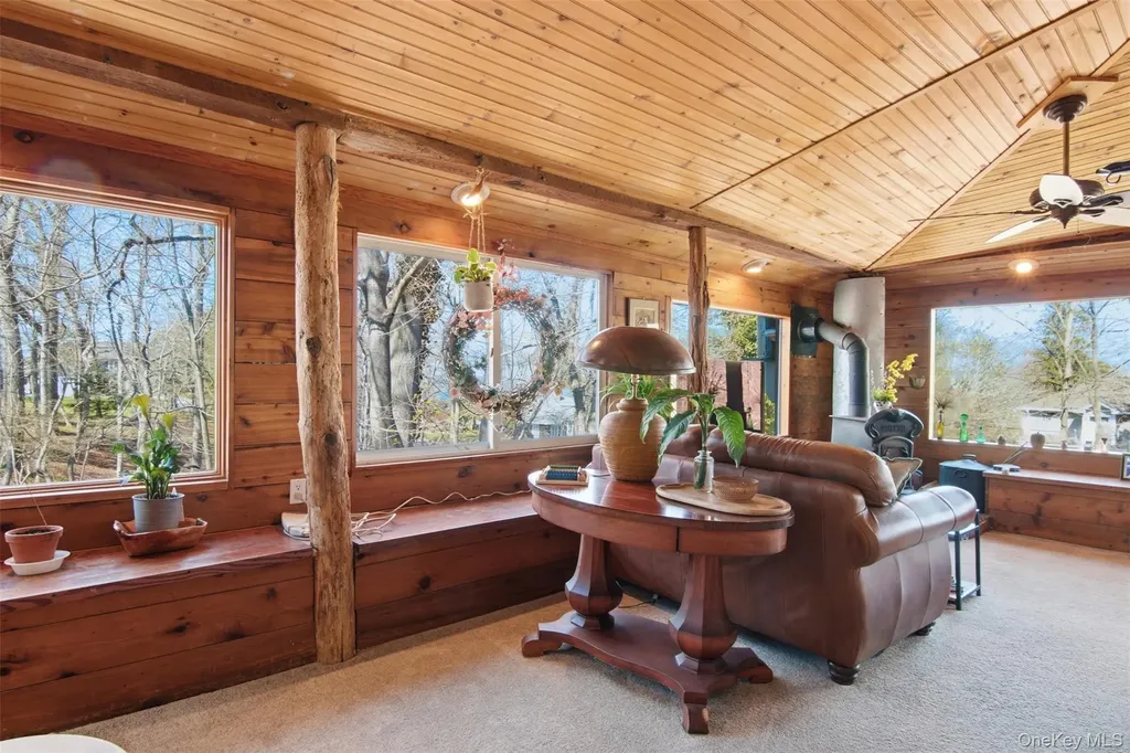 10 Tagliabue Road Shoreham NY 11786
