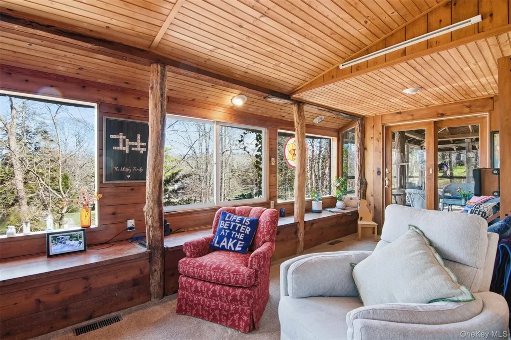 10 Tagliabue Road Shoreham NY 11786