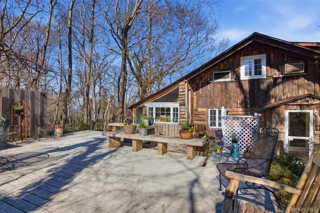 10 Tagliabue Road Shoreham NY 11786