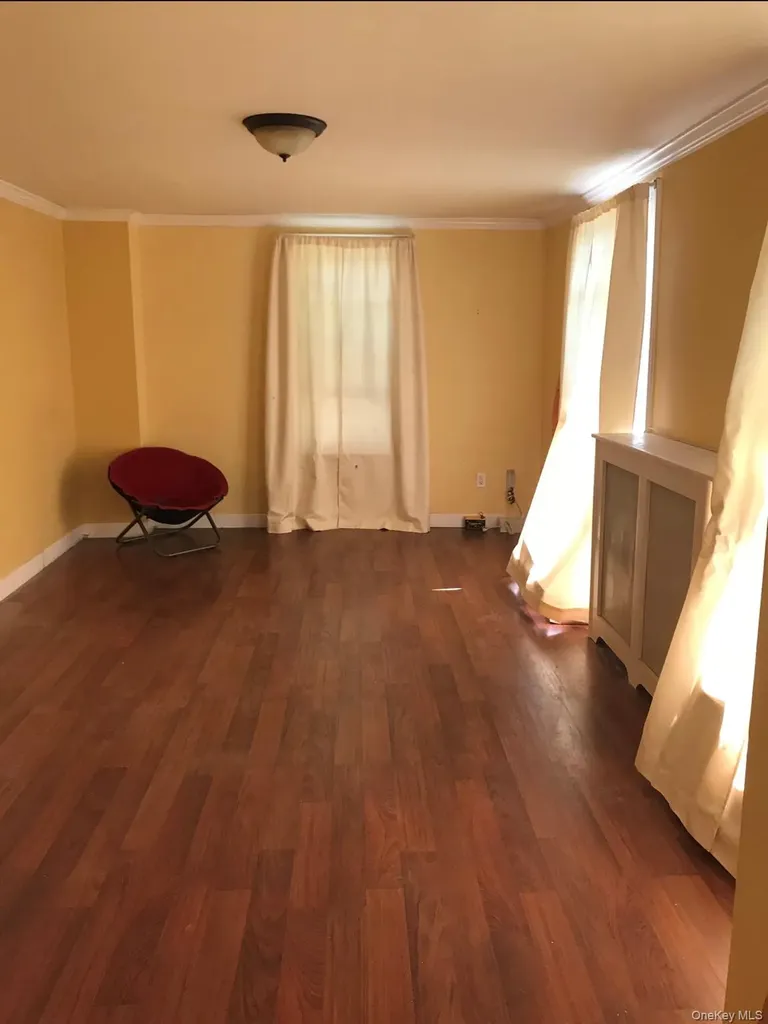 128 Lakeview Avenue Valhalla NY 10595