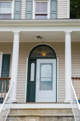 128 Lakeview Avenue Valhalla NY 10595
