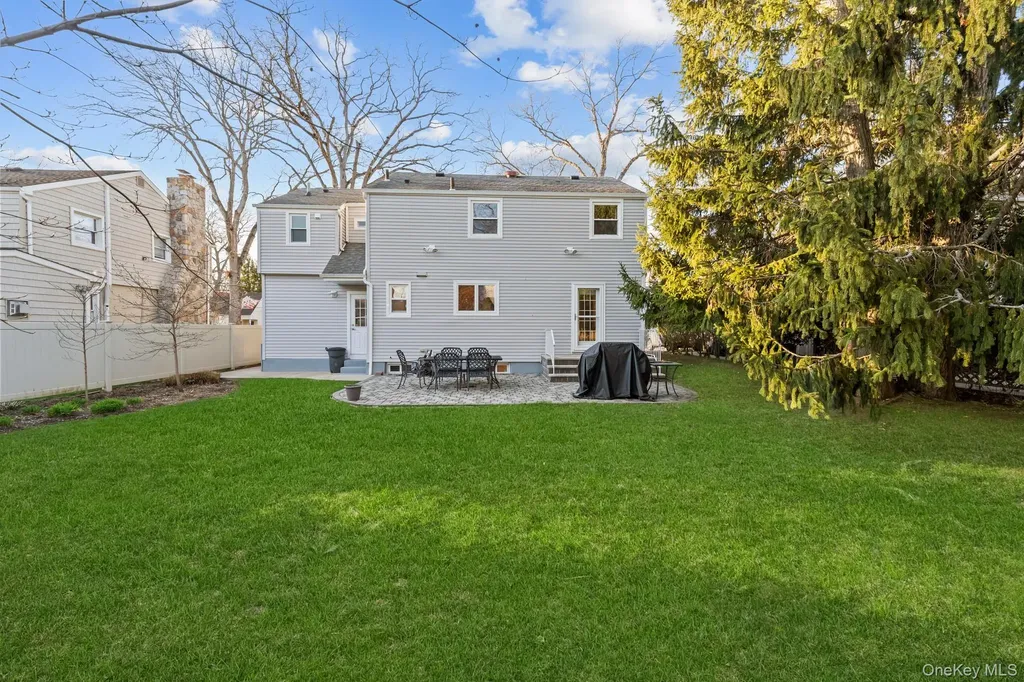 170 Woodbine Avenue Merrick NY 11566
