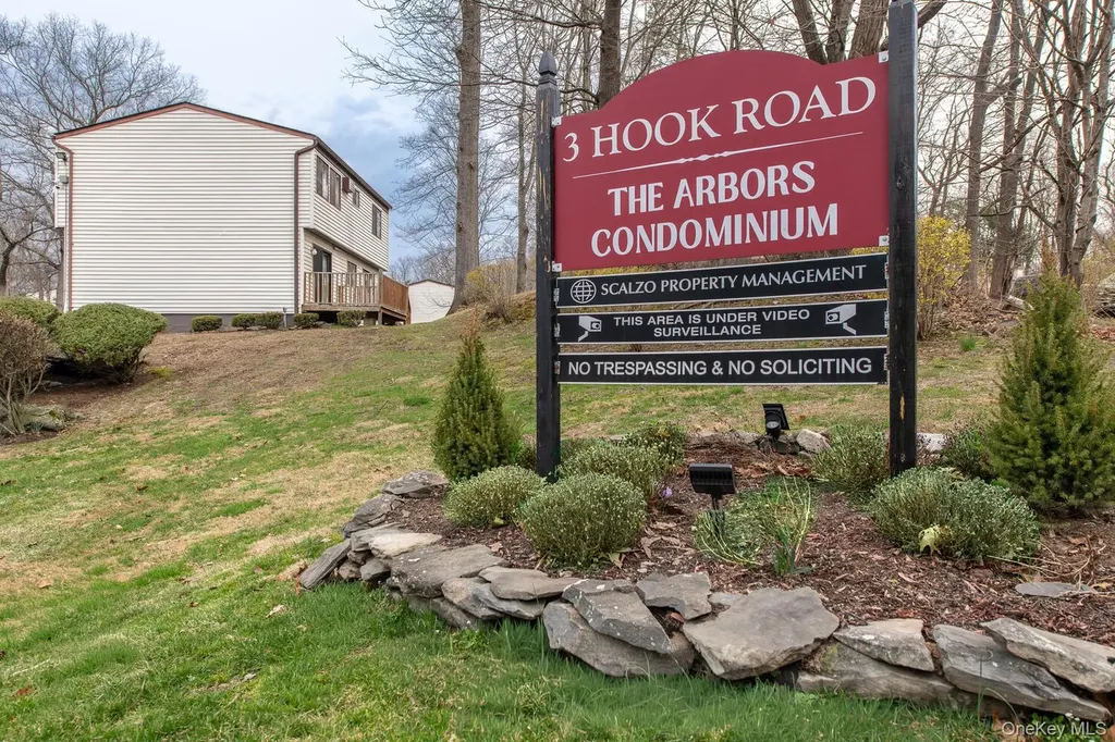 3 Hook Road Poughkeepsie NY 12601