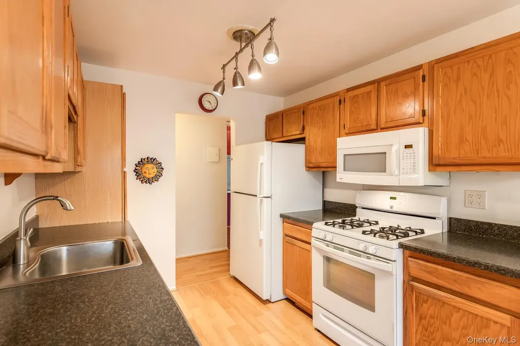 3 Hook Road Poughkeepsie NY 12601