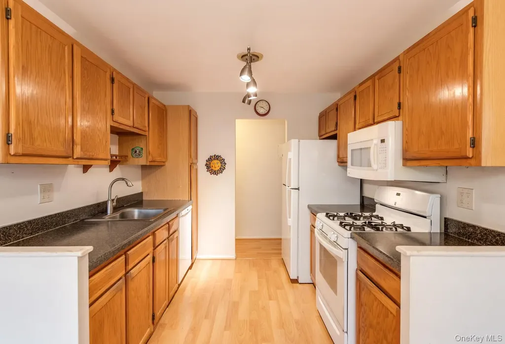 3 Hook Road Poughkeepsie NY 12601